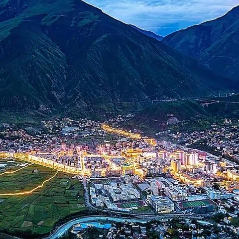 我的家乡甘孜州巴塘