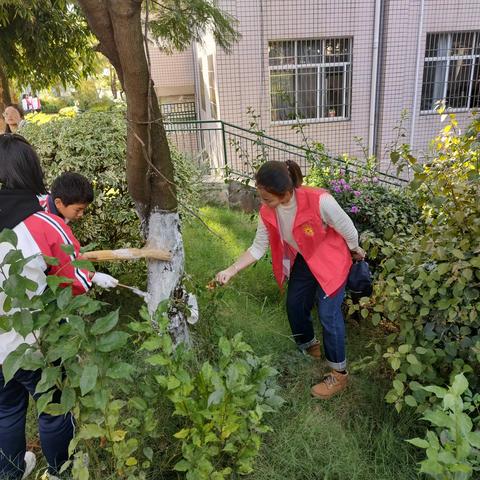 “心育润德 德润成长” ——建水五中学生心理健康告家长书