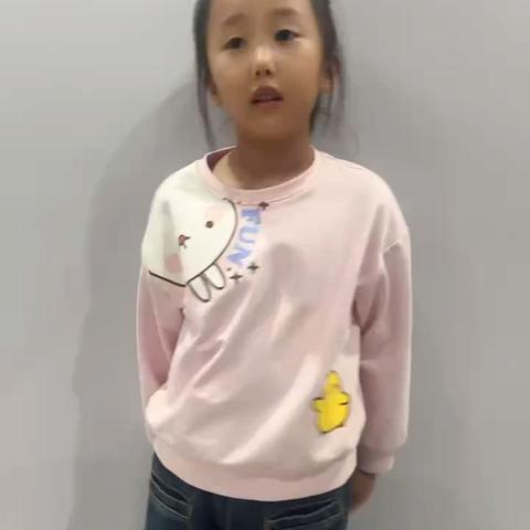 尚东一号幼儿园中一班幼儿绘本阅读《孔融让梨》