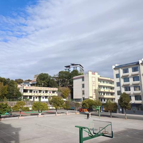日常点滴，成长印记——记宜章一完小实习生教学日常
