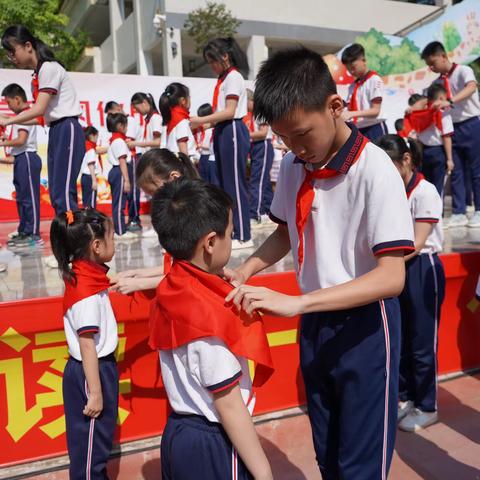 2023年梧州市第一实验小学一年级第一批入队队员名单揭晓