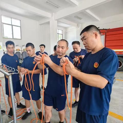 三明市矿山救护队积极与大田县建设消防救援站开展学习交流活动