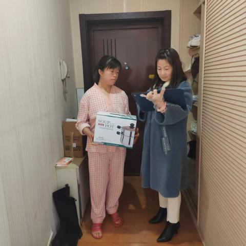 府秀社区开展劳动力调查入户工作