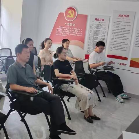 奥体社区组织党员干部观看廉洁文化微短剧