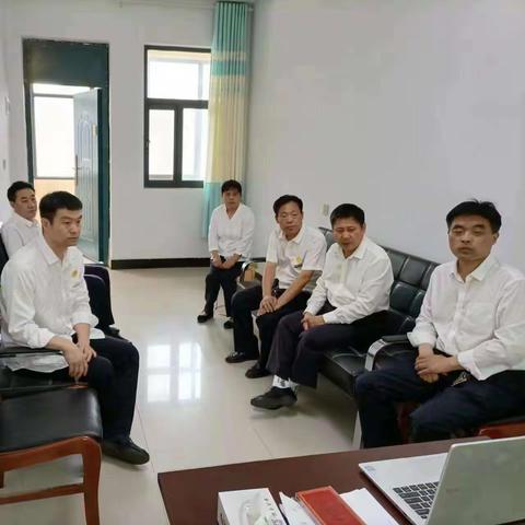 商水农商银行魏集支行组织观看安全警示教育片