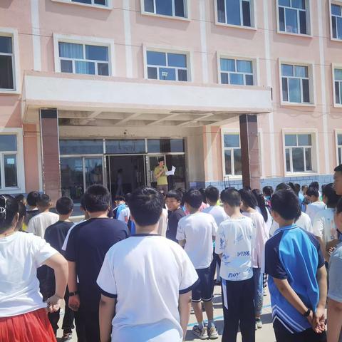 四龙实验小学端午节 安全教育
