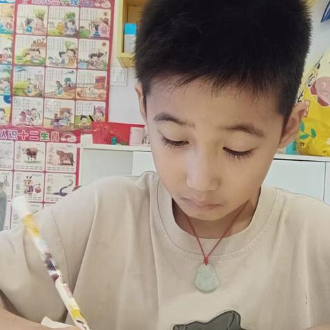 黄梅县第八小学幸福成长“八个一”创意作业范李松