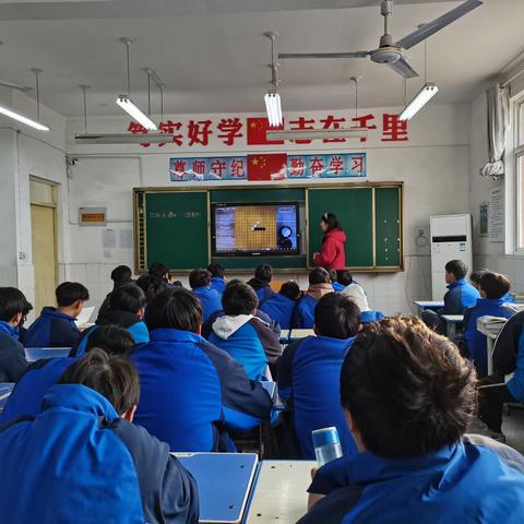 九皋镇初级中学社团活动汇报之黑与白社团