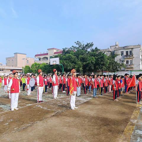 “学习二十大 争做好队员”德耀小学庆祝建队74周年暨新队员入队仪式