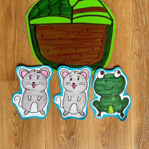 大二班装扮区——《西瓜船》