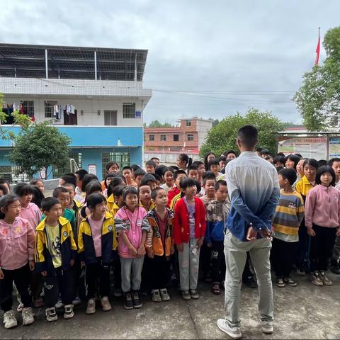 快乐六一，童趣无限——小溪市镇桥头小学