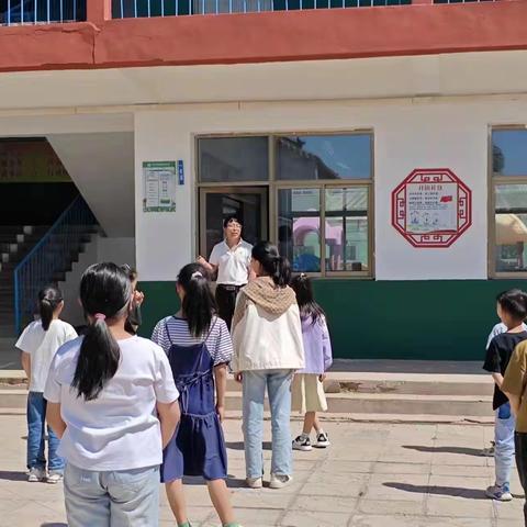 大郝小学低碳日宣传活动