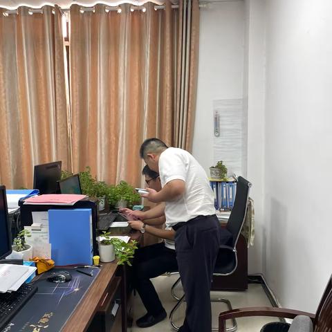 “一朝沐杏雨 一生念师恩” 太和工行营业室教师节活动