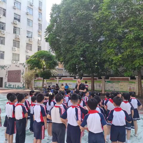 体育课改  逐梦卓悦
——记湛江市第二十九小学体育“卓悦课堂”第一轮行动研究课活动