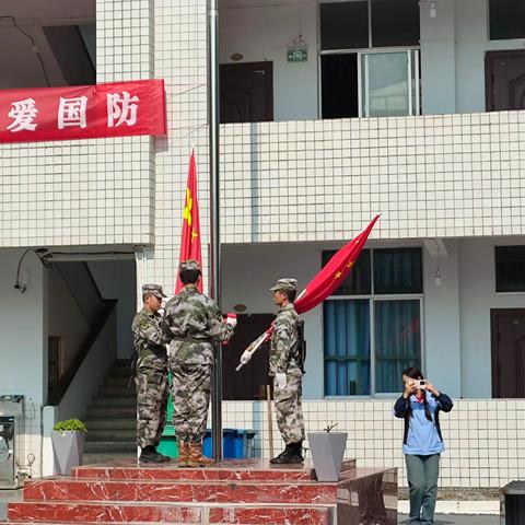 墨香娃，爱国防 红色校园研学行国防教育活动（4班）