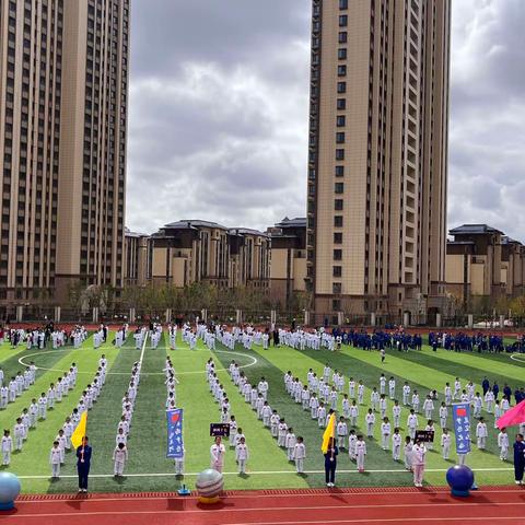 福台景园幼儿园中二班“探索浩瀚宇宙·启塑航天梦想”主题活动