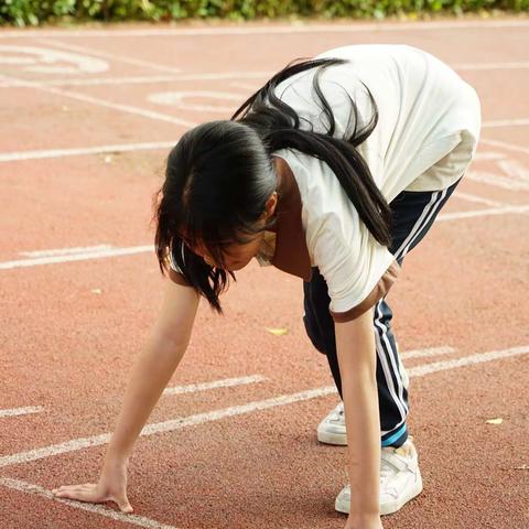 追梦扬威，奋勇争先——福州市潭园小学第七届小学生田径运动会