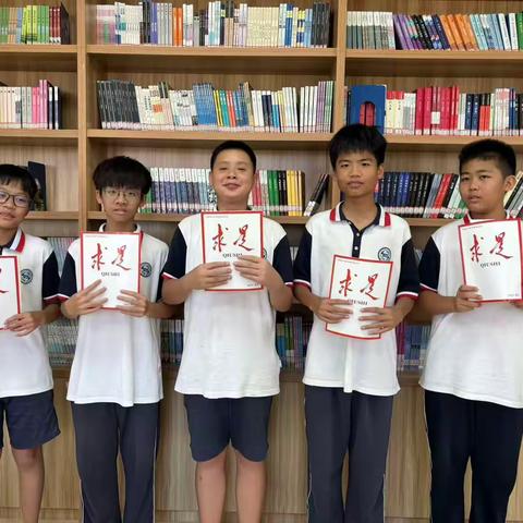 “北外政在说”我校超燃时政述评课程记录