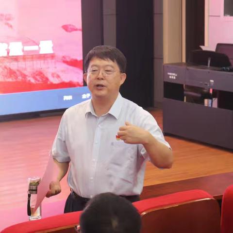 “清廉正气 勇于担当”主题党日活动