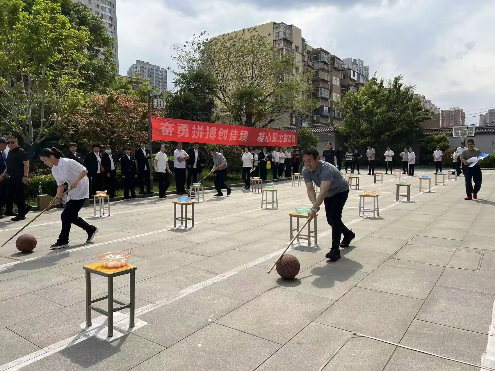 简篇-“逐力赛场,竞展风华”——乾政集团举办2026年春季职工运动会