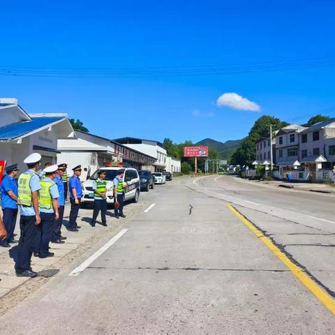 县城建中心组织联合行动，全力排查建筑垃圾非法倾倒行为