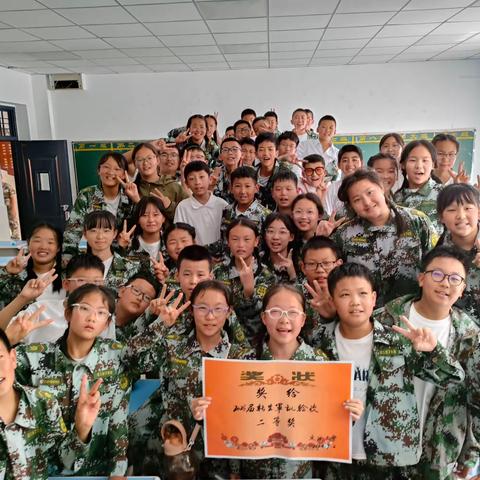 定边县第五中学2026届10班军训纪实