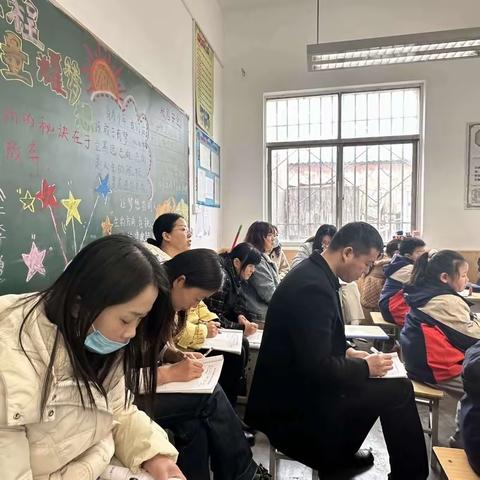 【高陵教育】钻尖仰高，立行致远——杨官寨小学“333教学模式”听评课活动