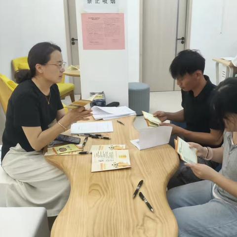 陵水县民政局开设520婚姻家庭课堂赋能幸福婚姻
