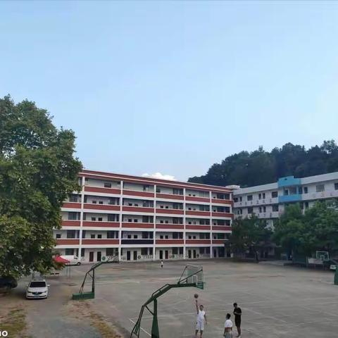 【新学期，你我一起努力！】广信区黄沙岭中学2023年秋季开学通知