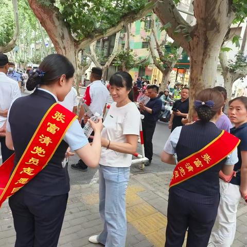 暖心伴考，港湾护航-建行金水支行营业部张富清党员志愿团队暖心服务再升级