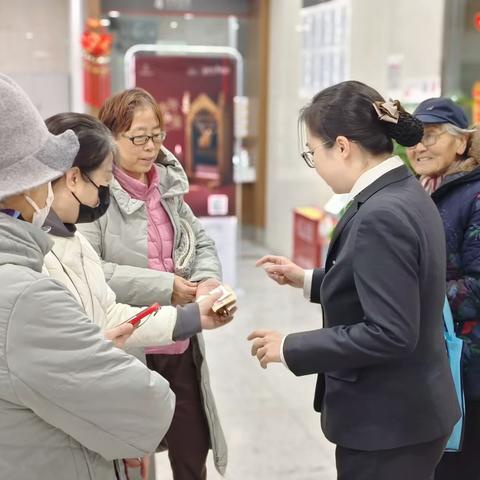 长安灵境支行积极开展网点到店预约和到店识别服务