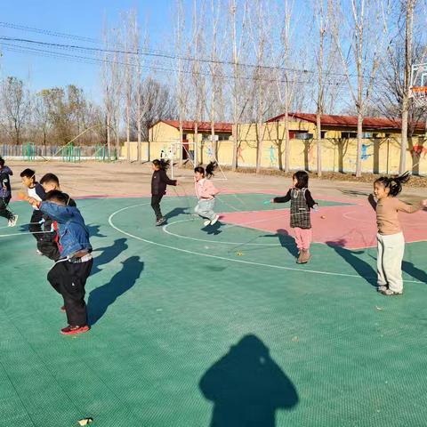 东村总校侯陵屯中心小学“逐光律动校园行”活动纪实：跳绳篇
