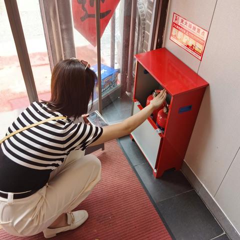 防患于未“燃”——舜井社区消防检查保安全巡查工作