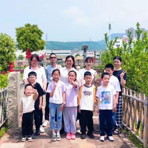 阳光阅读 第3期《十二生肖》
