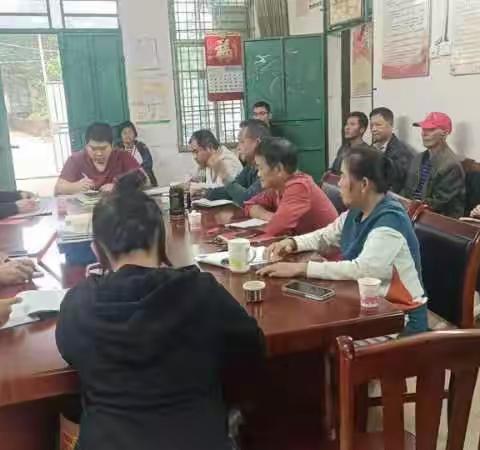 争做优秀共产党员，做好群众工作，维护和谐稳定