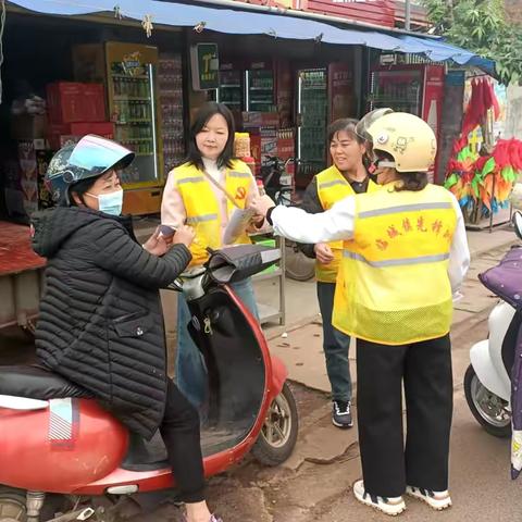 开展“扫黄打非”护清清明专项整治行动，整治非法制版物及违规祭用品。