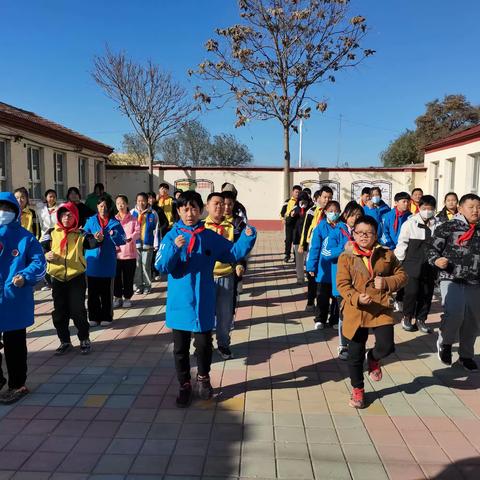 阳光体育展风采，赋能成长促健康——纸房头小学两操一课—作业活动掠影