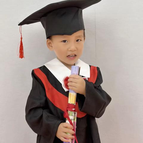 安安毕业了 🎓再见早教中心