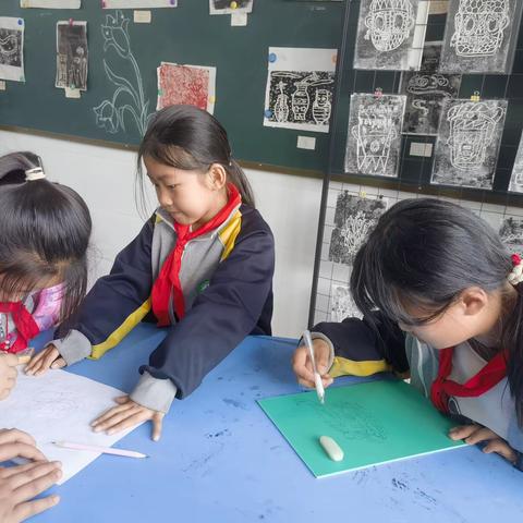 展少年宫风采 筑缤纷梦想