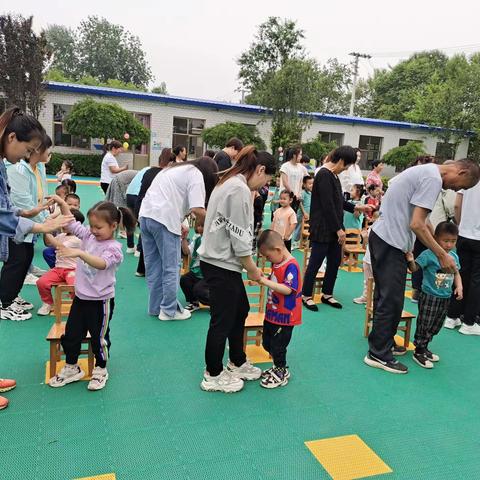 “展风采，庆六一，我运动，我快乐”——望都县东白陀幼儿园庆六一亲子游戏活动