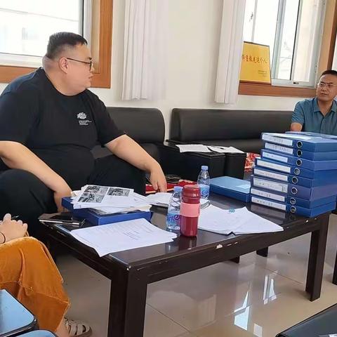 【强化幼儿园食堂管理，守护师生舌尖安全】——峡山区教育体育局领导莅临太保庄街道幼儿园检查指导食堂工作