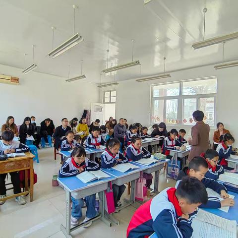 吴村镇"革命文化"视域下跨年级主题语文研讨活动