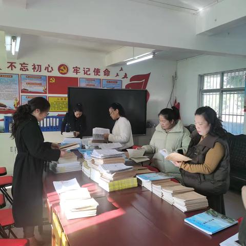 河唇镇米鸡石小学教研检查工作纪实