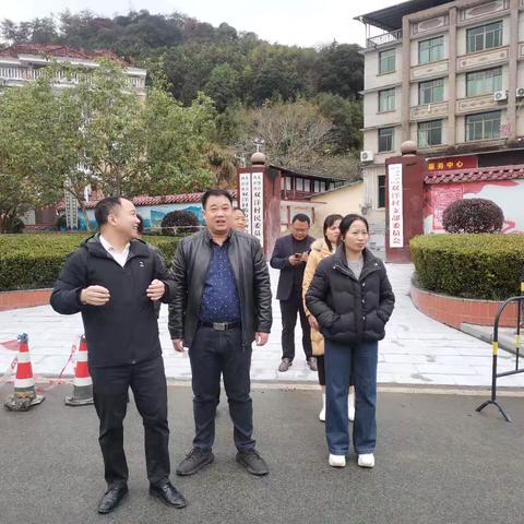 洋中镇人大主席团到西滨镇开展专题调研