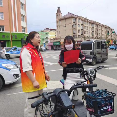 张北县福安社区开展“六一八”购物节反诈骗暨理性消费宣传活动