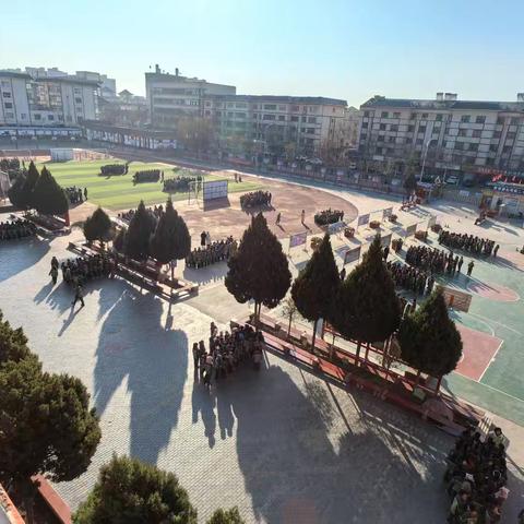 携手相约，共育未来           -灵武市第二小学家长开放日活动