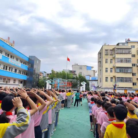 灵璧县东关小学                    关注心理健康   五育润心促成长