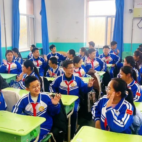 桌舞飞扬 ﻿律动校园