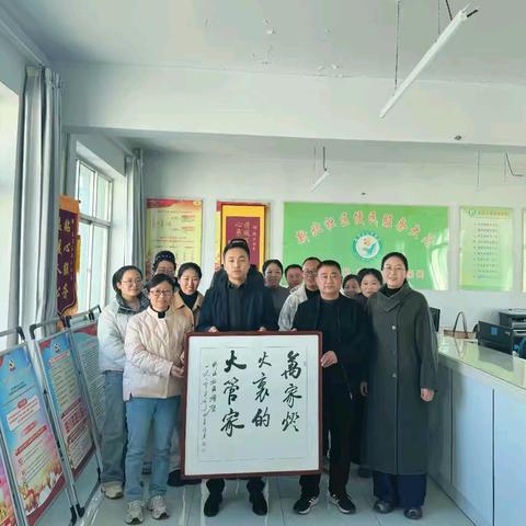 暖冬护民安 灯火映初心 ——新北社区用心守护特殊群体温暖过冬