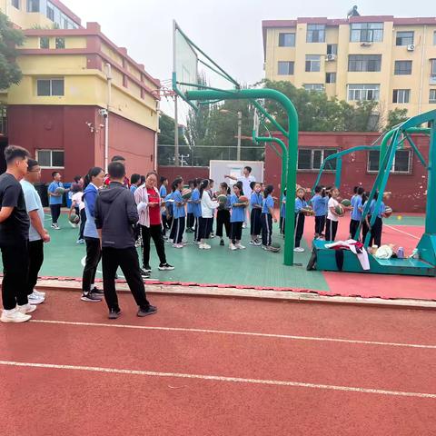 共教研，促成长——文小体育教研活动